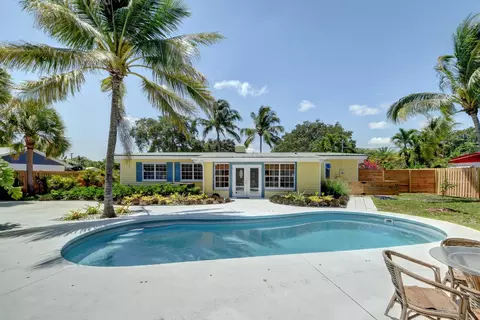 845 SE 13th St, Stuart, FL 34994 photo 3