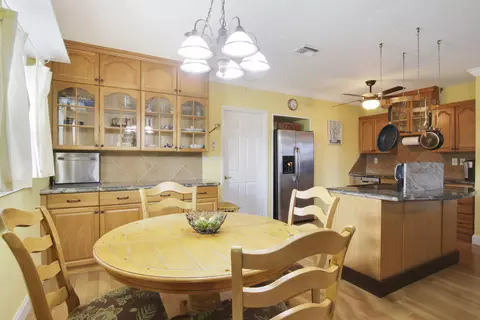 1225 Mohawk St, Jupiter, FL 33458 photo 12