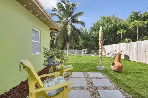 1225 Mohawk St, Jupiter, FL 33458 photo 6