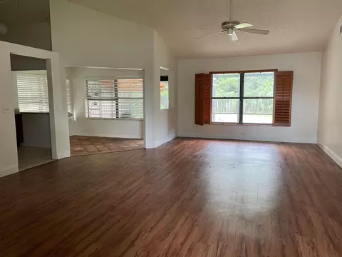 4049 SE Jacaranda St, Stuart, FL 34997 photo 2