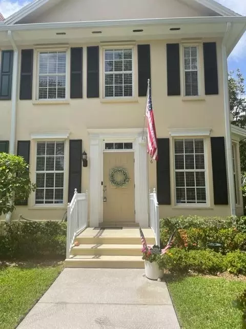 246 Iris Dr, Jupiter, FL 33458 photo 1