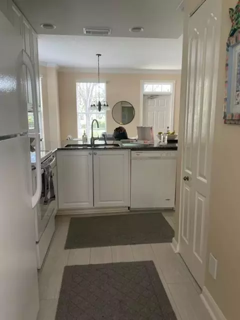 246 Iris Dr, Jupiter, FL 33458 photo 10