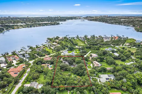 5373 Point Ln E, Jupiter, FL 33458 photo 1
