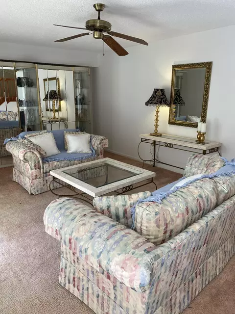 2024 20th Ct, Jupiter, FL 33477 photo 4