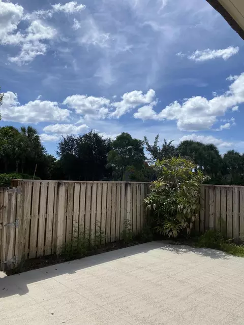 2024 20th Ct, Jupiter, FL 33477 photo 13