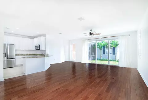 1185 Key Largo St, Jupiter, FL 33458 photo 9