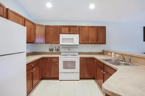 5936 SE Inez Ave, Stuart, FL 34997 photo 9