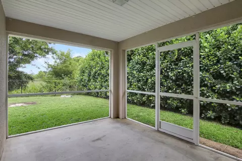 5936 SE Inez Ave, Stuart, FL 34997 photo 17
