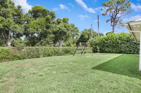 5936 SE Inez Ave, Stuart, FL 34997 photo 15