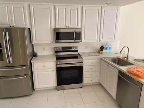 4111 Community Dr, Jupiter, FL 33458 photo 3