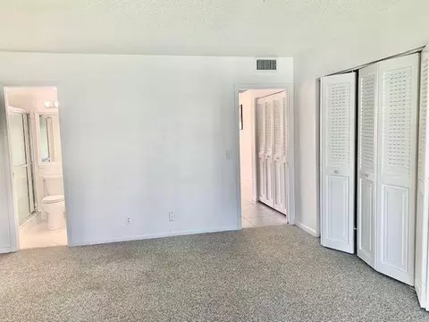 2093 Cornwall E, Boca Raton, FL 33434 photo 10