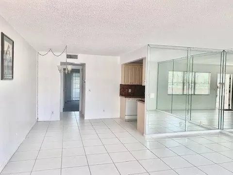 2093 Cornwall E, Boca Raton, FL 33434 photo 6