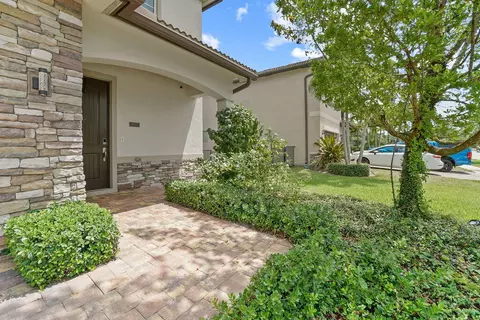 7075 Limestone Cay Rd, Jupiter, FL 33458 photo 2