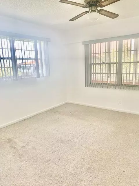 207 Suffolk E, Boca Raton, FL 33434 photo 8