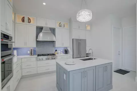 4201 NE 30th Ter, Lighthouse Point, FL 33064 photo 8
