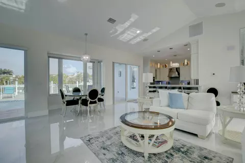4201 NE 30th Ter, Lighthouse Point, FL 33064 photo 5