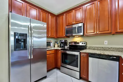 129 E Bay Cedar Cir, Jupiter, FL 33458 photo 9