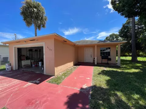 6784 3rd St, Jupiter, FL 33458 photo 2