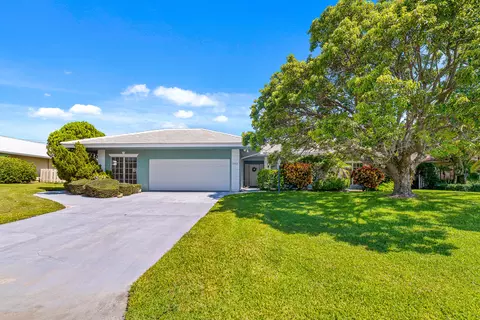 3948 SE Fairway E, Stuart, FL 34997 photo 1