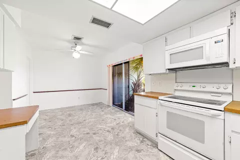 3948 SE Fairway E, Stuart, FL 34997 photo 15