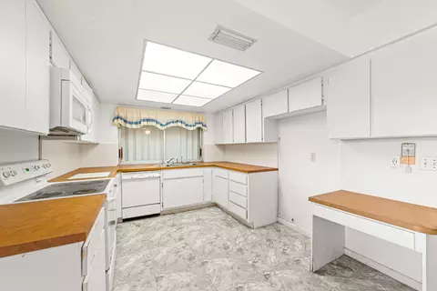 3948 SE Fairway E, Stuart, FL 34997 photo 12