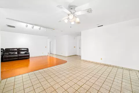 3948 SE Fairway E, Stuart, FL 34997 photo 10