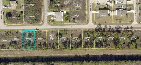 1018 Kanuga St E, Lehigh Acres, FL 33974