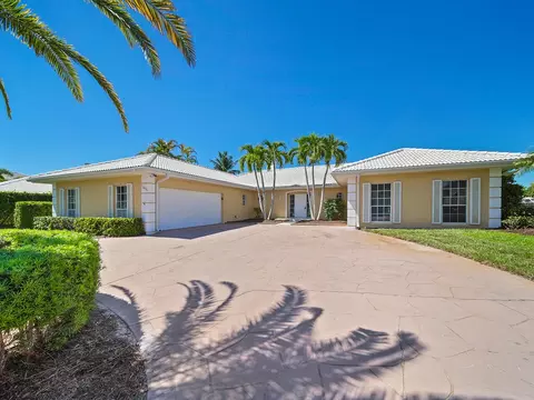3484 SE Fairway E, Stuart, FL 34997 photo 3