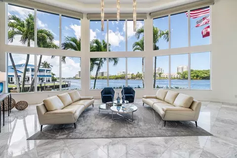 899 Appleby St, Boca Raton, FL 33487