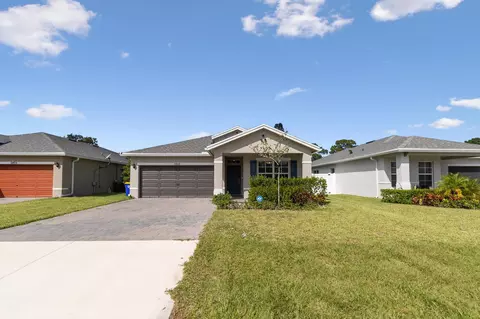 3869 SE Lee St, Stuart, FL 34997 photo 4