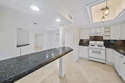 5889 Williamson Rd, Jupiter, FL 33458 photo 27