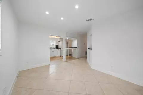 5889 Williamson Rd, Jupiter, FL 33458 photo 9