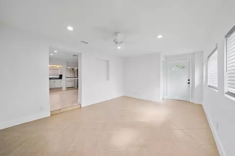 5889 Williamson Rd, Jupiter, FL 33458 photo 16