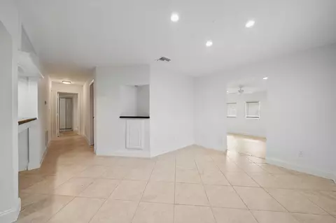 5889 Williamson Rd, Jupiter, FL 33458 photo 11