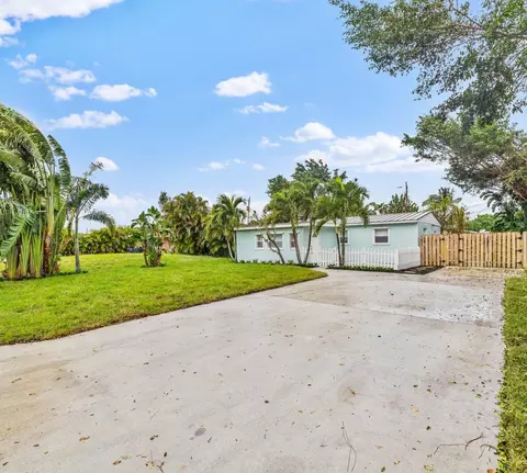 5889 Williamson Rd, Jupiter, FL 33458 photo 1