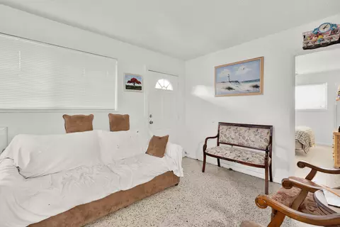 415 E 10th St, Hialeah, FL 33010 photo 5