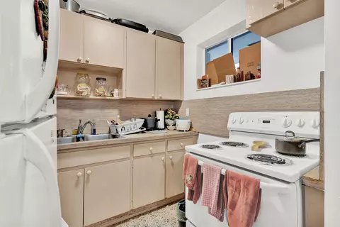 415 E 10th St, Hialeah, FL 33010 photo 15