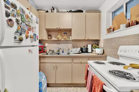415 E 10th St, Hialeah, FL 33010 photo 14