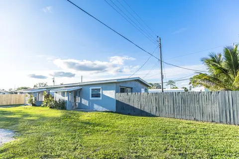 5223 SE Fairlane Ave, Stuart, FL 34997 photo 5