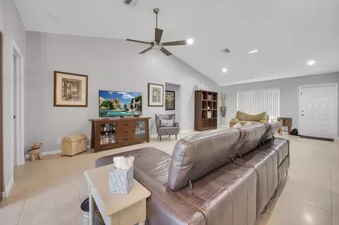 5490 Pine Ln, Coral Springs, FL 33067 photo 7