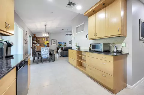5490 Pine Ln, Coral Springs, FL 33067 photo 2
