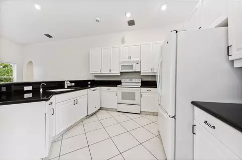 7086 Falls Rd E, Boynton Beach, FL 33437 photo 12