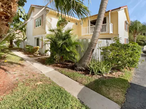 109 Seabreeze Cir, Jupiter, FL 33477