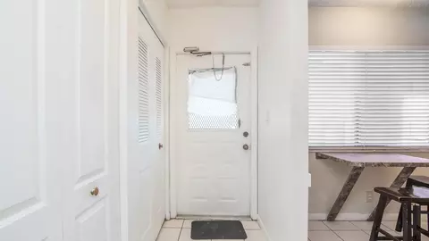 132 E Laurel Dr #902, Margate, FL 33063 photo 11