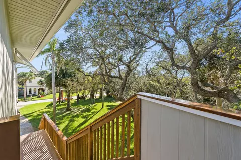 112 Riverview Dr, Jensen Beach, FL 34957 photo 7