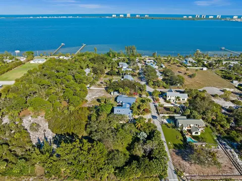 112 Riverview Dr, Jensen Beach, FL 34957 photo 55