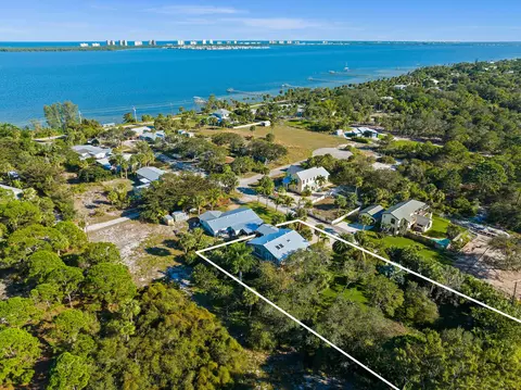 112 Riverview Dr, Jensen Beach, FL 34957 photo 52