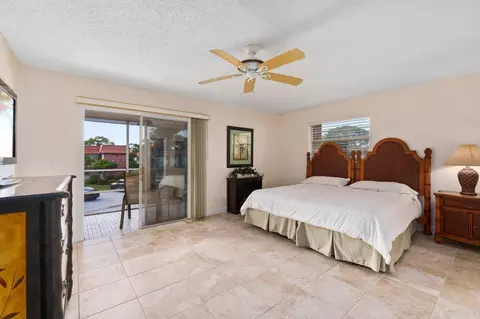 2600 SE Ocean Blvd, Stuart, FL 34996 photo 10