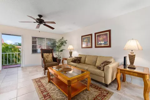 2600 SE Ocean Blvd, Stuart, FL 34996 photo 6