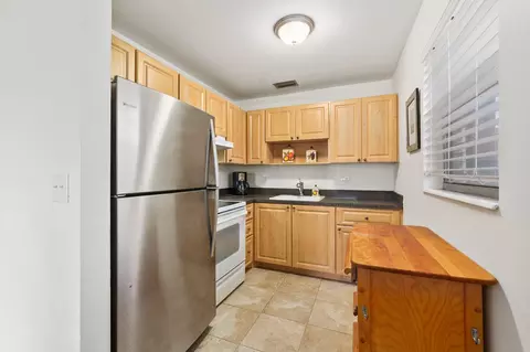 2600 SE Ocean Blvd, Stuart, FL 34996 photo 4